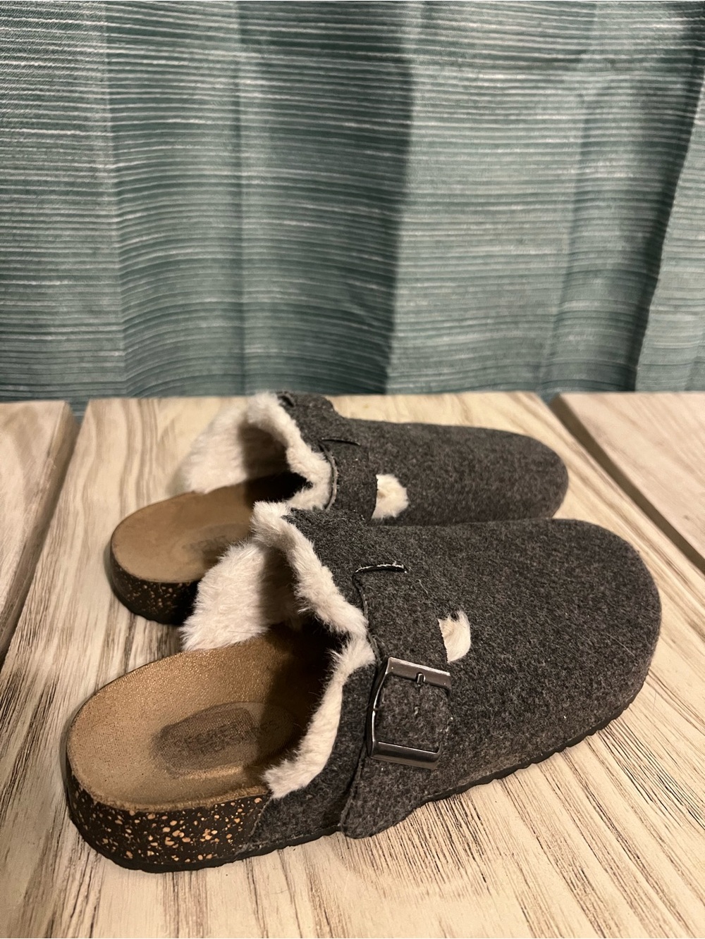 Secret Treasures Faux Fur Clog/slides Gray Women’s 7-8 Cozy Comfort